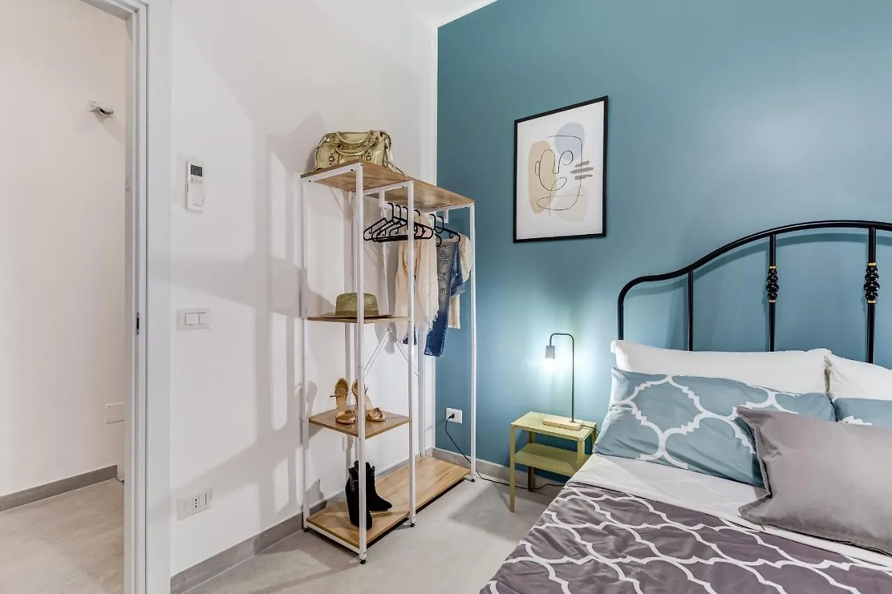 Apartment Bdc - Empire, Noble 3-Bdr Apt Rome