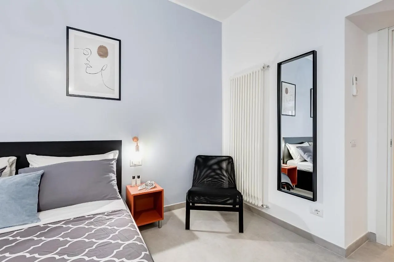 Apartment Bdc - Empire, Noble 3-Bdr Apt Rome