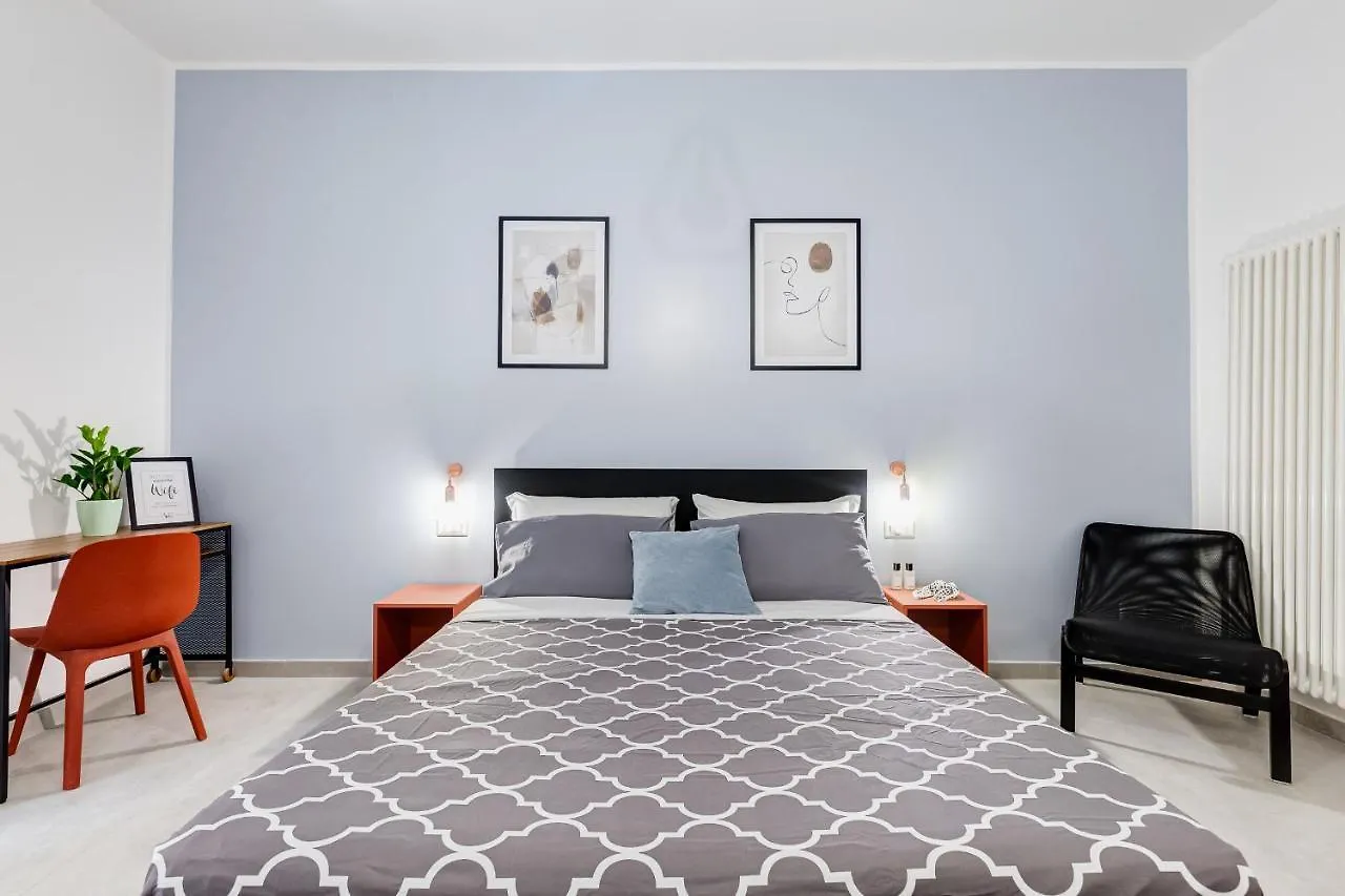 Bdc - Empire, Noble 3-Bdr Apt Rome Apartment